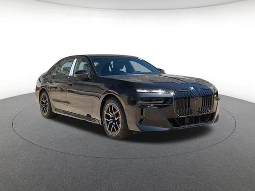 Black Sapphire Metallic 2026 BMW 760 xDrive