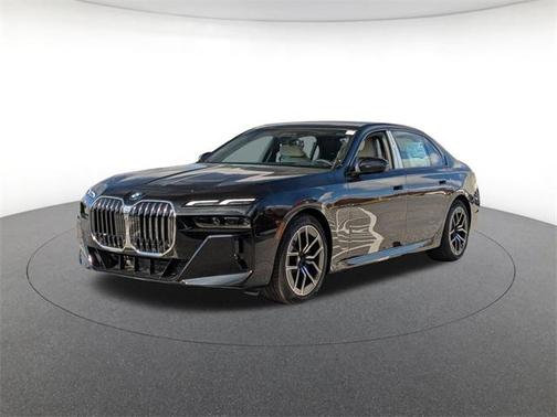 2026 BMW 740 i xDrive