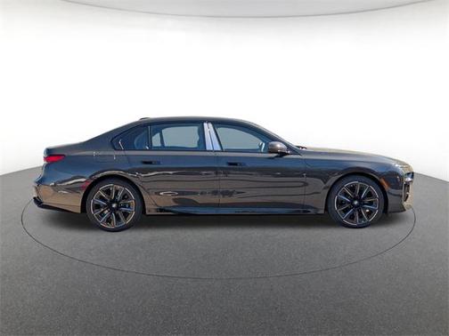 2026 BMW 760 760i xDrive