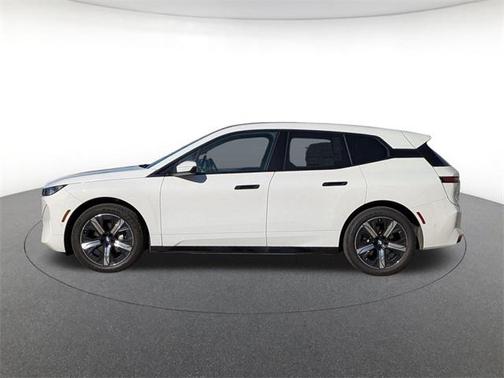 2026 BMW iX xDrive60