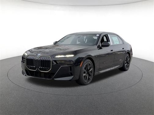 2026 BMW 760 xDrive