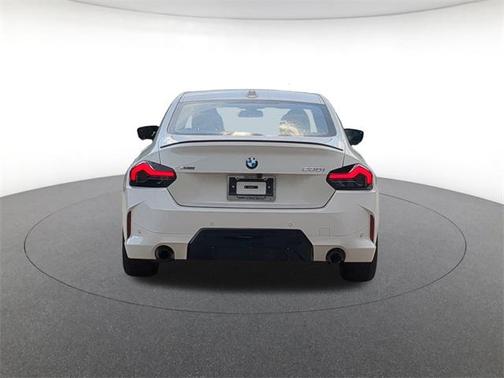 2025 BMW 230 i xDrive