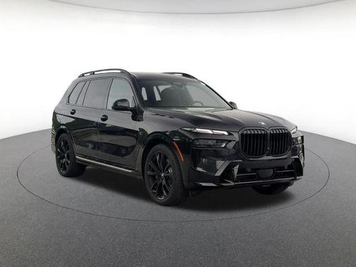 Black Sapphire Metallic 2027 BMW X7 xDrive40i
