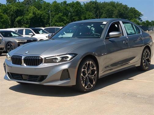 2025 BMW 330 i xDrive