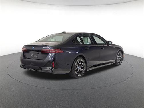 2025 BMW i5 eDrive40