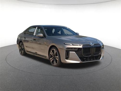 2025 BMW 750e i xDrive