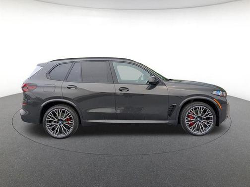 Gray Metallic 2026 BMW X5 xDrive40i