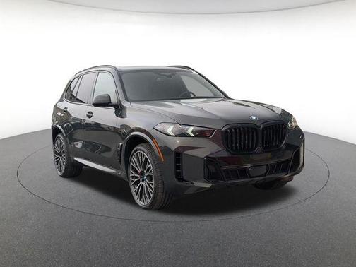 Gray Metallic 2026 BMW X5 xDrive40i