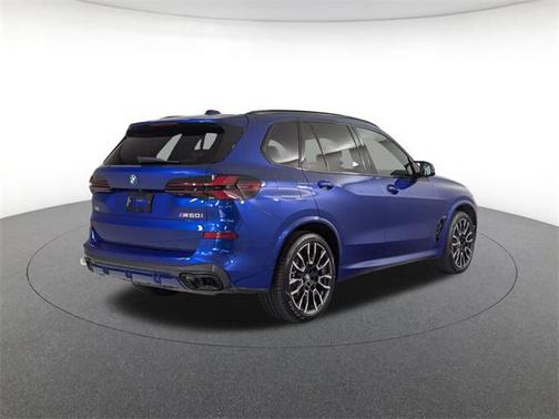 2025 BMW X5 M60i