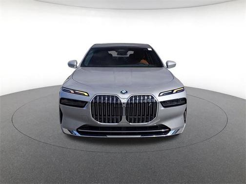 2025 BMW i7 xDrive60