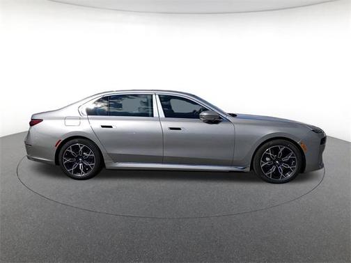 2025 BMW i7 xDrive60