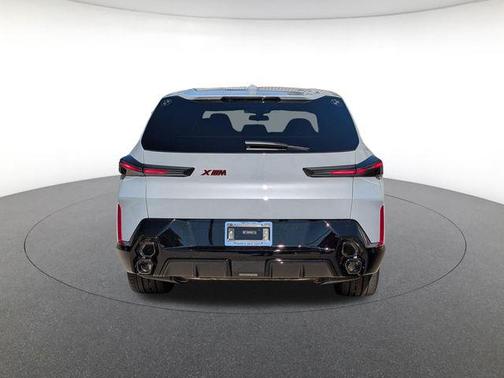 Brooklyn Grey Metallic 2026 BMW XM Label