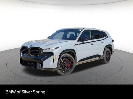 Brooklyn Grey Metallic 2026 BMW XM Label