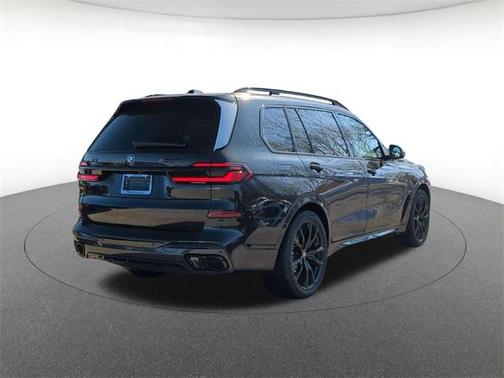 2026 BMW X7 M60i