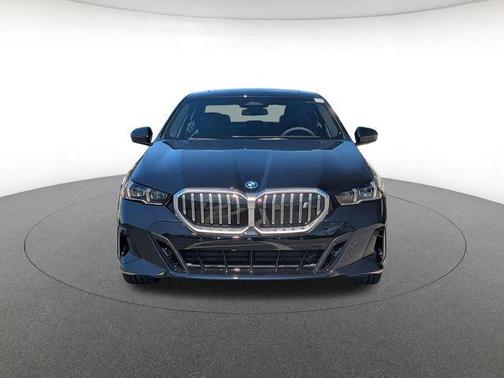 2026 BMW i5 xDrive40