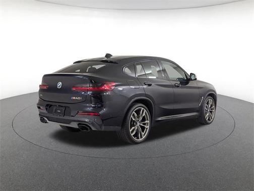 2021 BMW X4 M40i