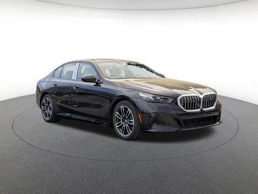 Black Sapphire Metallic 2026 BMW 550e xDrive