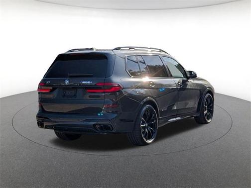 2026 BMW X7 M60i