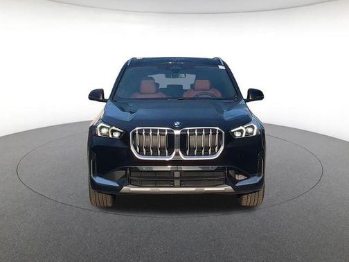 Black Sapphire Metallic 2026 BMW X1 xDrive28i