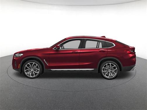 2025 BMW X4 xDrive30i