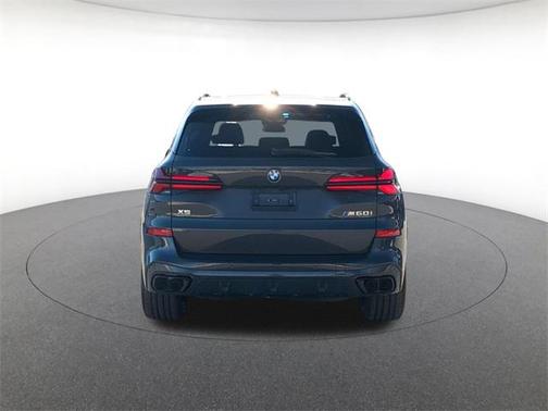 2026 BMW X5 M60i