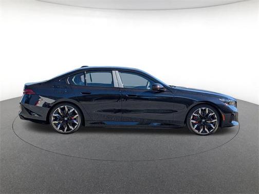 2026 BMW i5 xDrive40