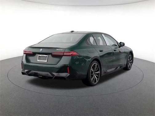 2026 BMW 550e xDrive