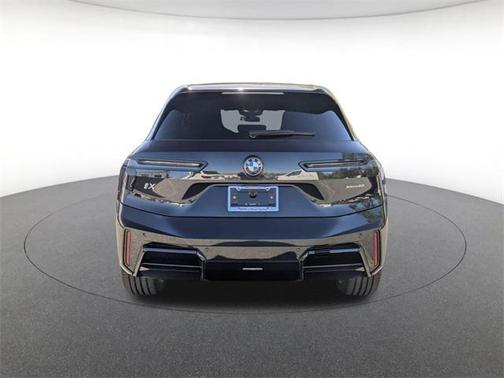 2026 BMW iX xDrive60