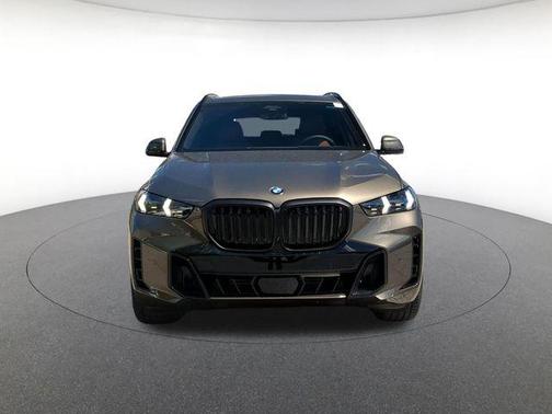 Manhattan Green Metallic 2026 BMW X5 xDrive40i