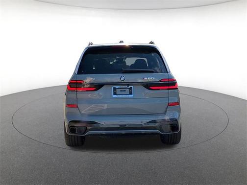 2026 BMW X7 M60i