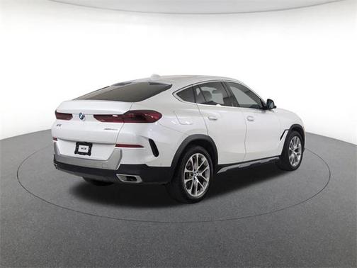 2023 BMW X6 xDrive40i