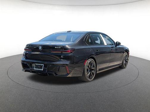 Black Sapphire Metallic 2026 BMW 750e i xDrive