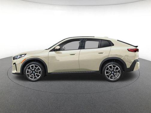 Gray Metallic 2026 BMW X2 xDrive28i