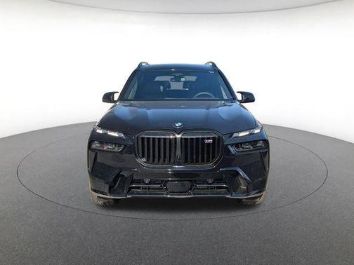 Black Sapphire Metallic 2026 BMW X7 M60i