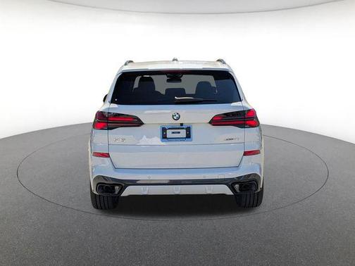 Alpine White 2026 BMW X5 xDrive40i