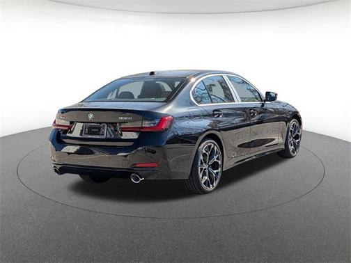2025 BMW 330 i xDrive
