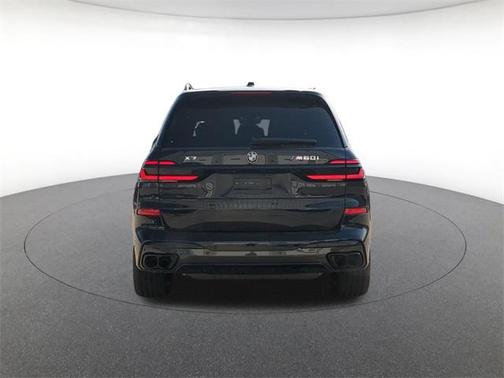 2026 BMW X7 M60i