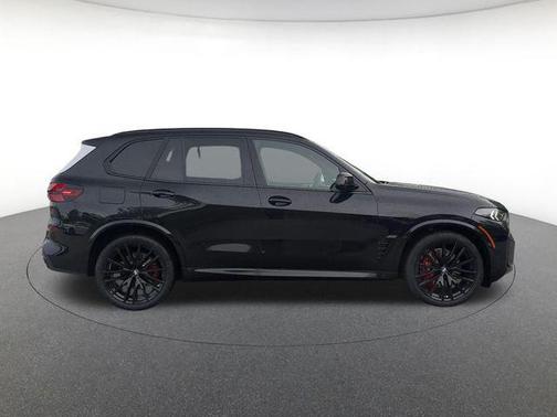 Black Sapphire Metallic 2026 BMW X5 xDrive40i