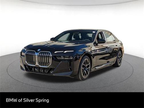 2026 BMW 750e i xDrive