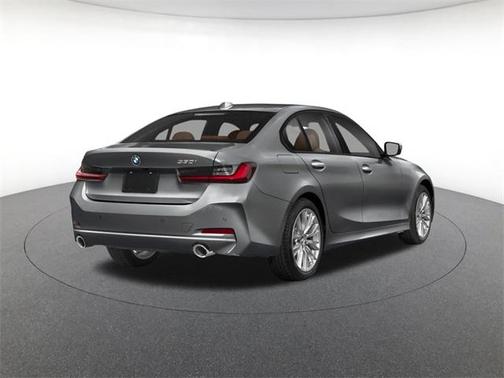 2026 BMW 330 i xDrive