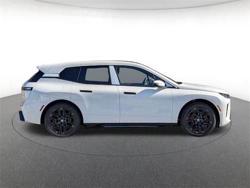 2026 BMW iX xDrive45