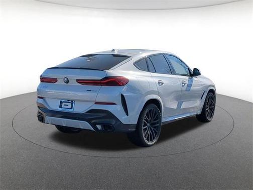 2026 BMW X6 xDrive40i