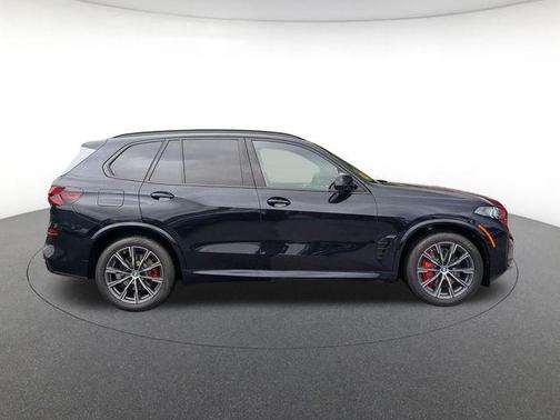 Carbon Black Metallic 2026 BMW X5 xDrive40i