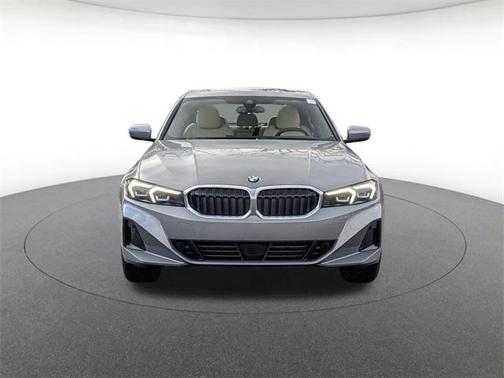 2026 BMW 330 i xDrive