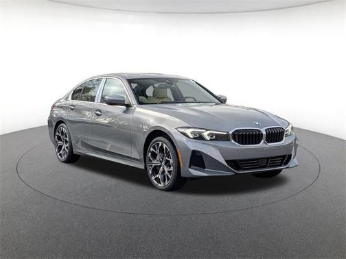 2026 BMW 330 i xDrive