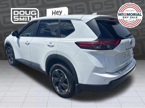 Pearl 2024 Nissan Rogue SV