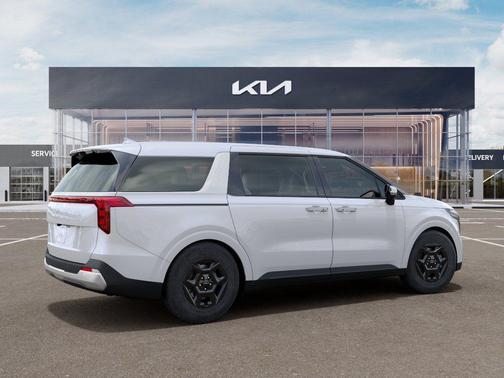 Snow White Pearl 2026 Kia Carnival LXS