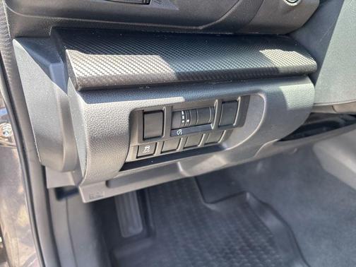Dark Gray Metallic 2018 Subaru Crosstrek 2.0i Premium