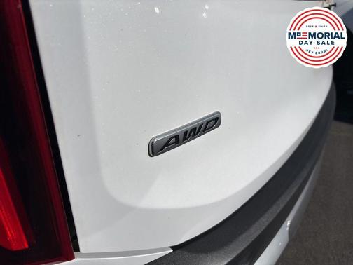 Glacial White Pearl 2022 Kia Telluride SX