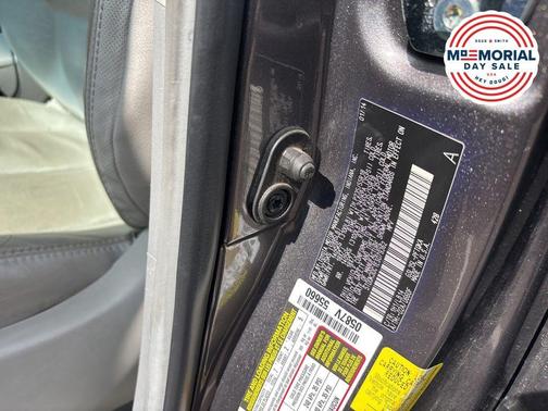 Predawn Gray Mica 2014 Toyota Sienna XLE